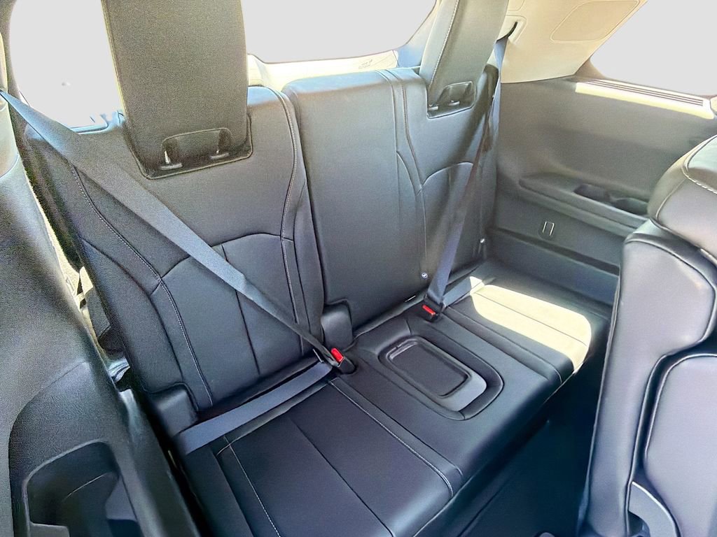 Used 2023 INFINITI QX60 Luxe w/ Cargo Package image 28