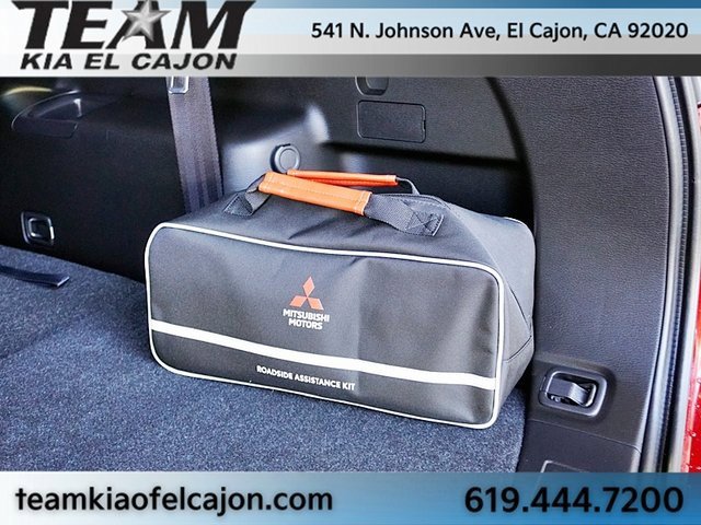 Used 2025 Mitsubishi Outlander SEL image 14