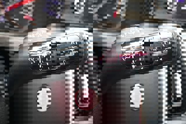 Used 2022 Kia Sorento S w/ Panoramic Sunroof Package image 34