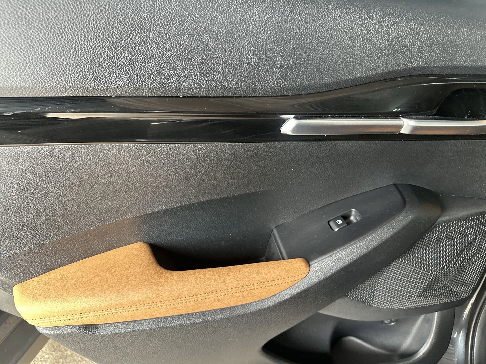 Certified 2024 Kia Seltos EX image 28