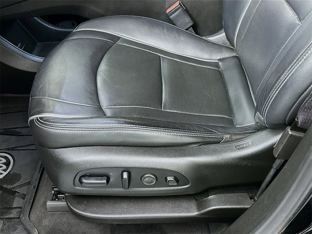 Used 2021 Buick Enclave Avenir w/ Avenir Technology Package image 20