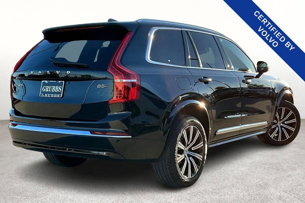 Used 2023 Volvo XC90 B5 Plus image 2