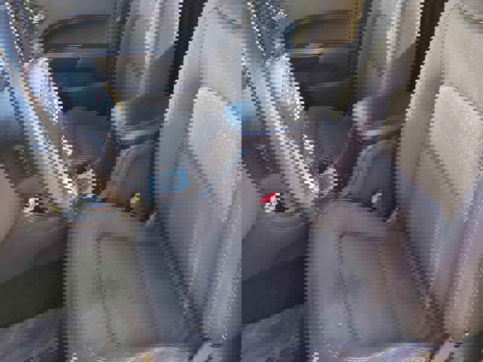 Used 2015 GMC Canyon SLE image 16