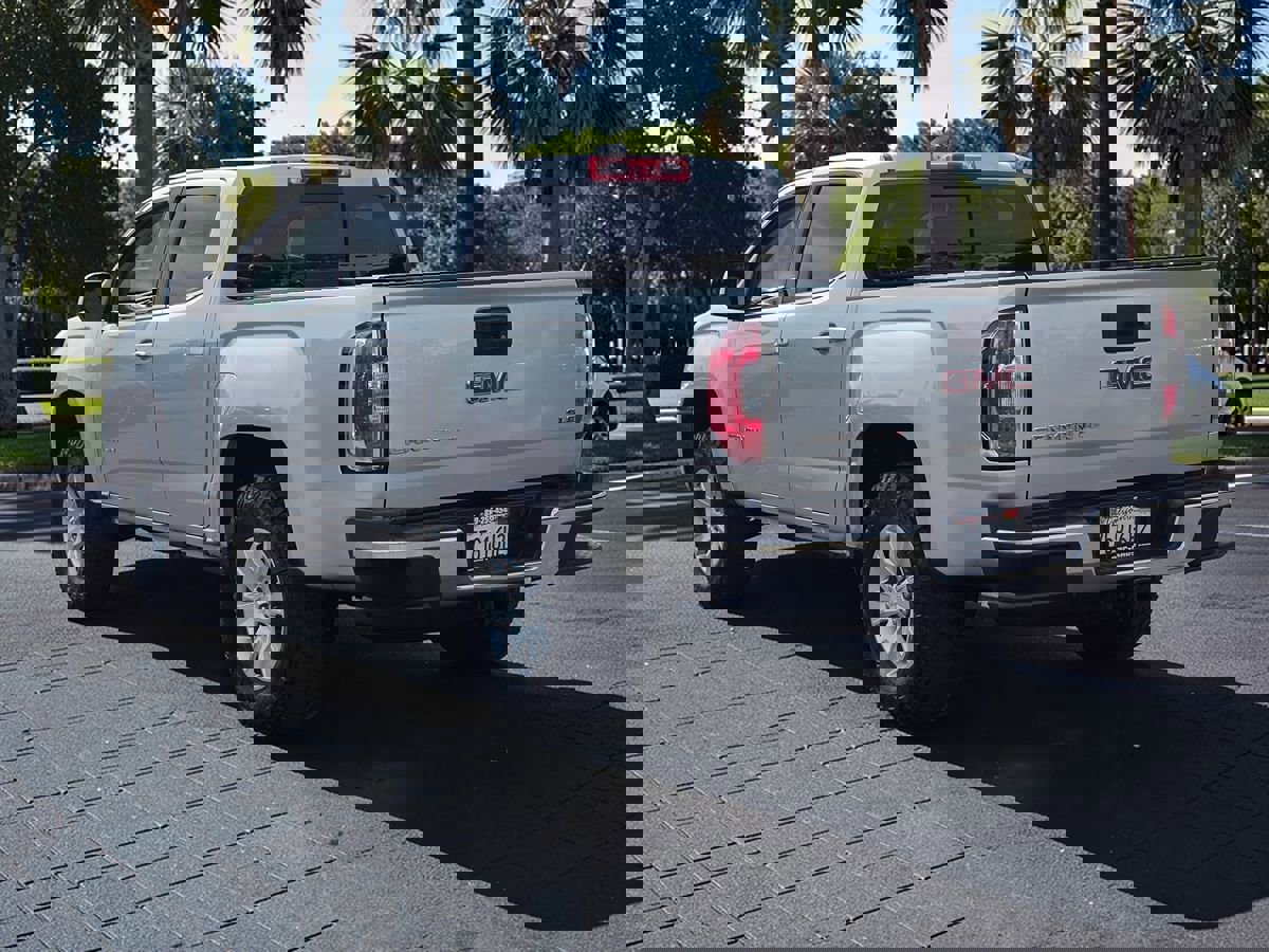 Used 2018 GMC Canyon SLE w/ SLE Convenience Package image 5