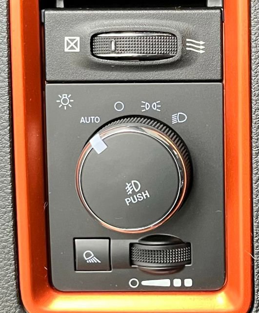 Used 2017 RAM 1500 Sport w/ Copper Sport Package AWD/4WD image 27