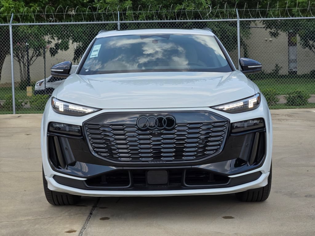 New 2027 Audi Q6 e-tron Prestige AWD/4WD image 4