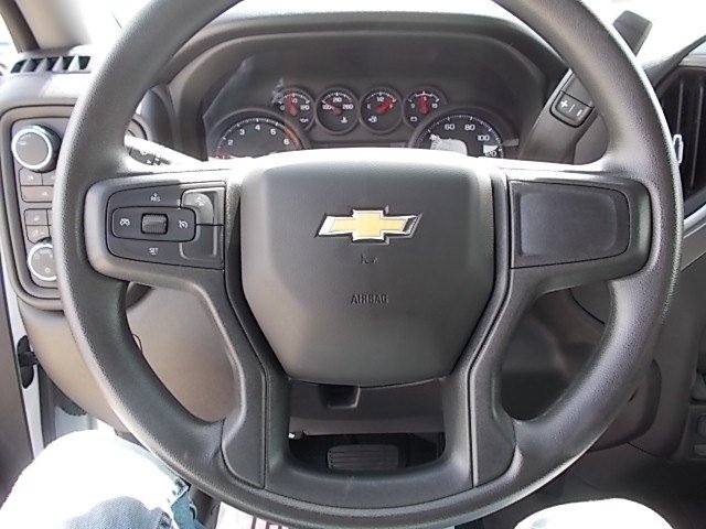 Used 2025 Chevrolet Silverado 2500 W/T w/ WT/CX Safety Package AWD/4WD image 12
