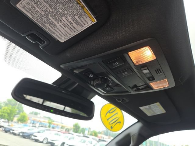 Used 2019 Toyota Tacoma TRD Off-Road AWD/4WD image 22