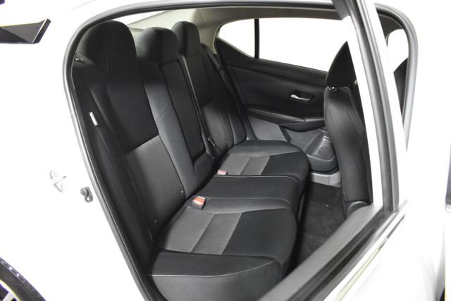Certified 2022 Nissan Sentra SV w/ Trunk Package FWD image 29