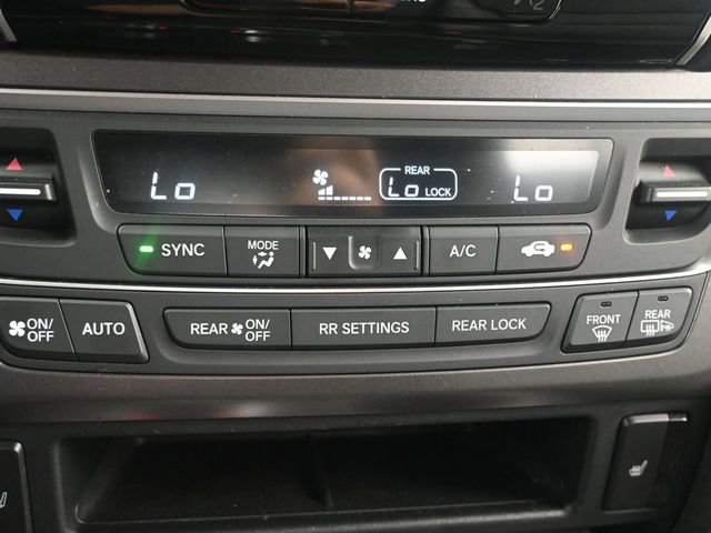 Used 2022 Honda Pilot Special Edition image 12