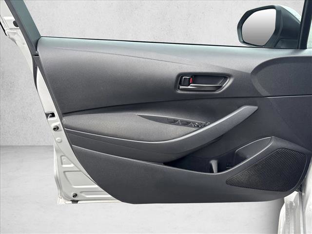 Used 2024 Toyota Corolla LE FWD image 11