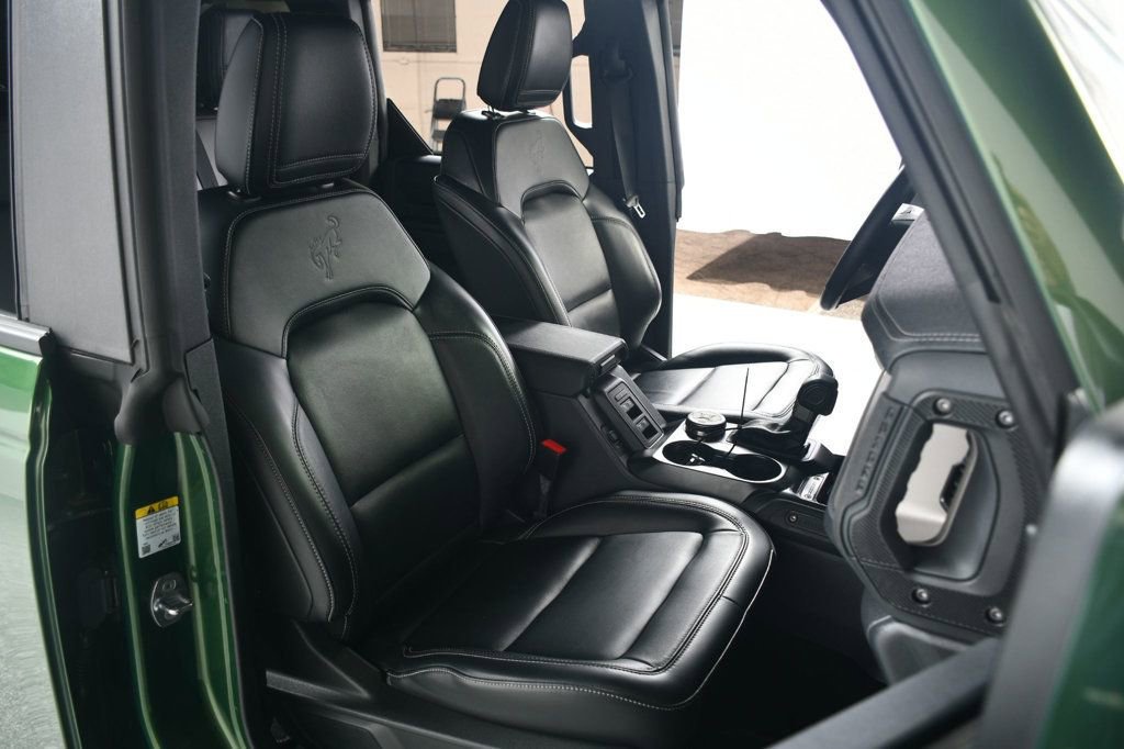 Used 2025 Ford Bronco Outer Banks AWD/4WD image 31