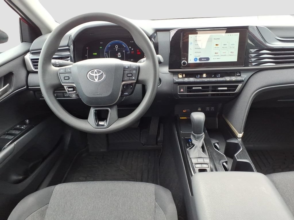 Used 2026 Toyota Camry LE w/ Convenience Package FWD image 13
