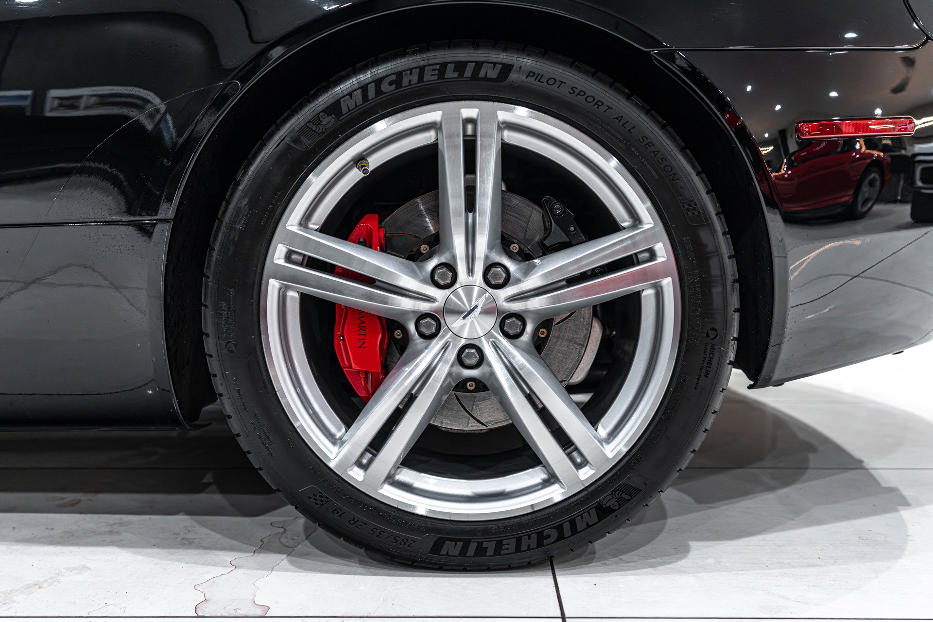 Used 2008 Aston Martin DB9 Coupe image 52