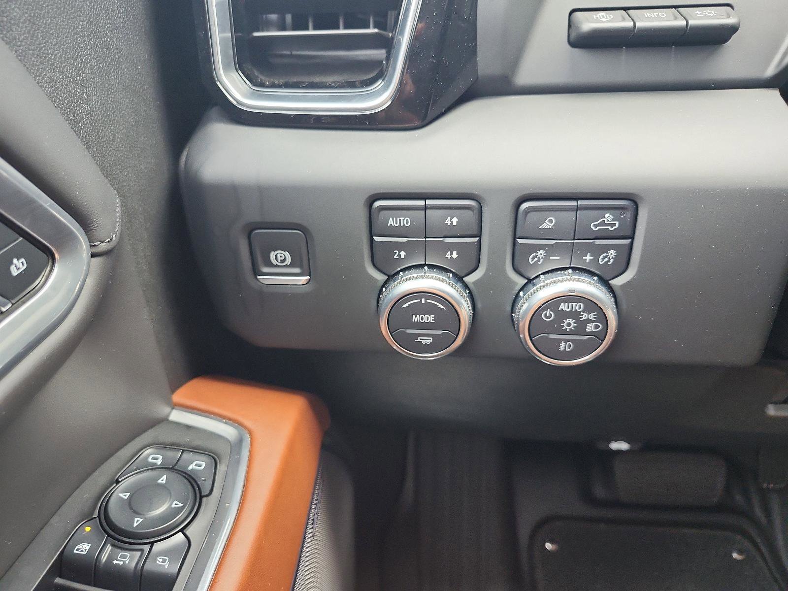 Used 2024 GMC Sierra 2500 Denali Ultimate AWD/4WD image 27