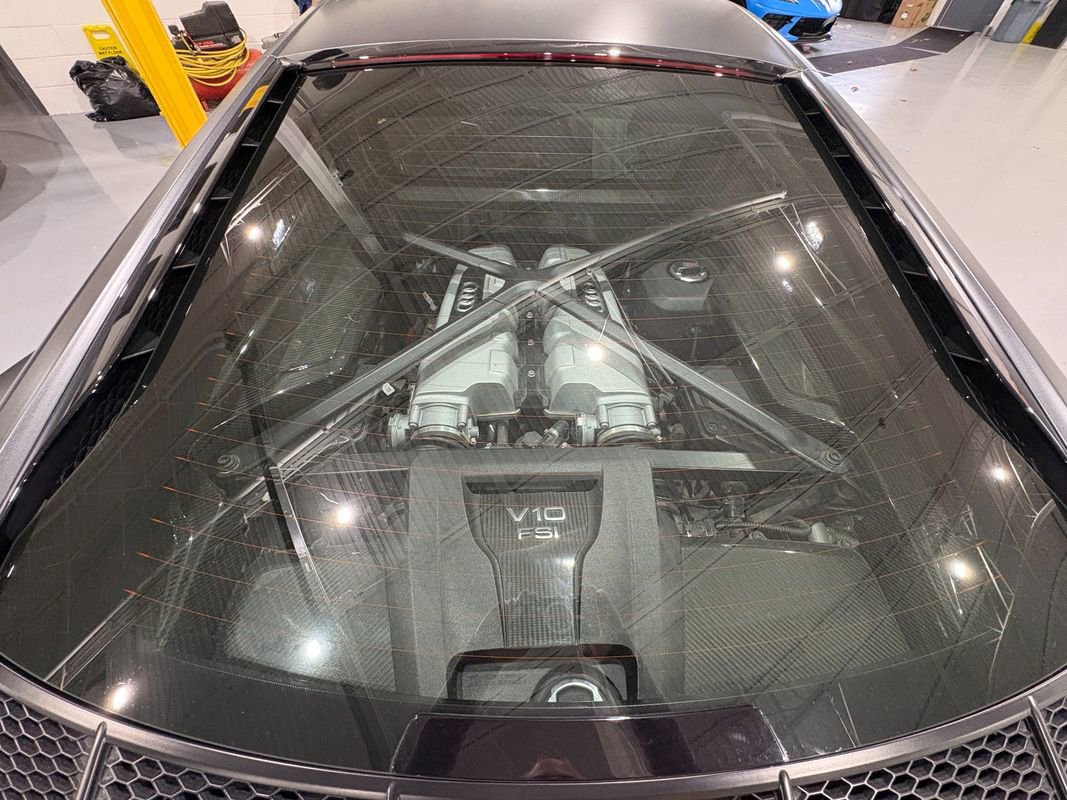 Used 2021 Audi R8 V10 w/ Premium Package image 47