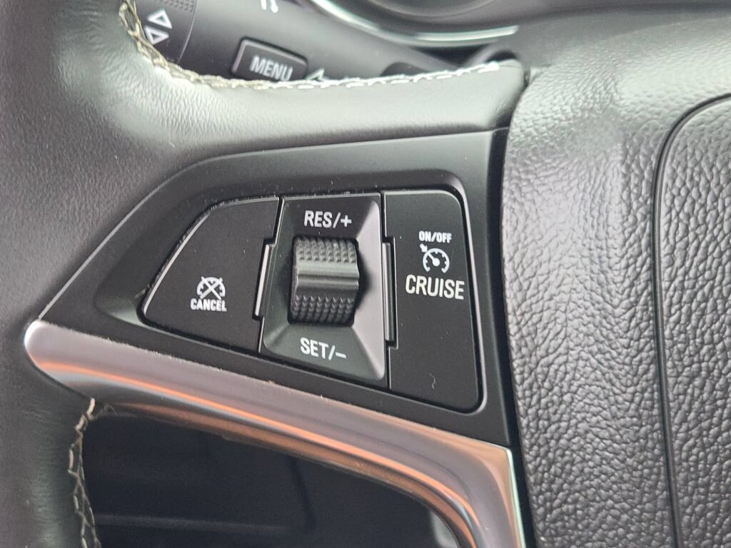 Certified 2019 Buick Encore Preferred FWD image 33