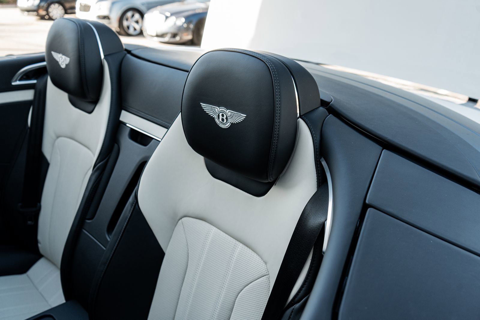 New 2026 Bentley Continental GTC image 33