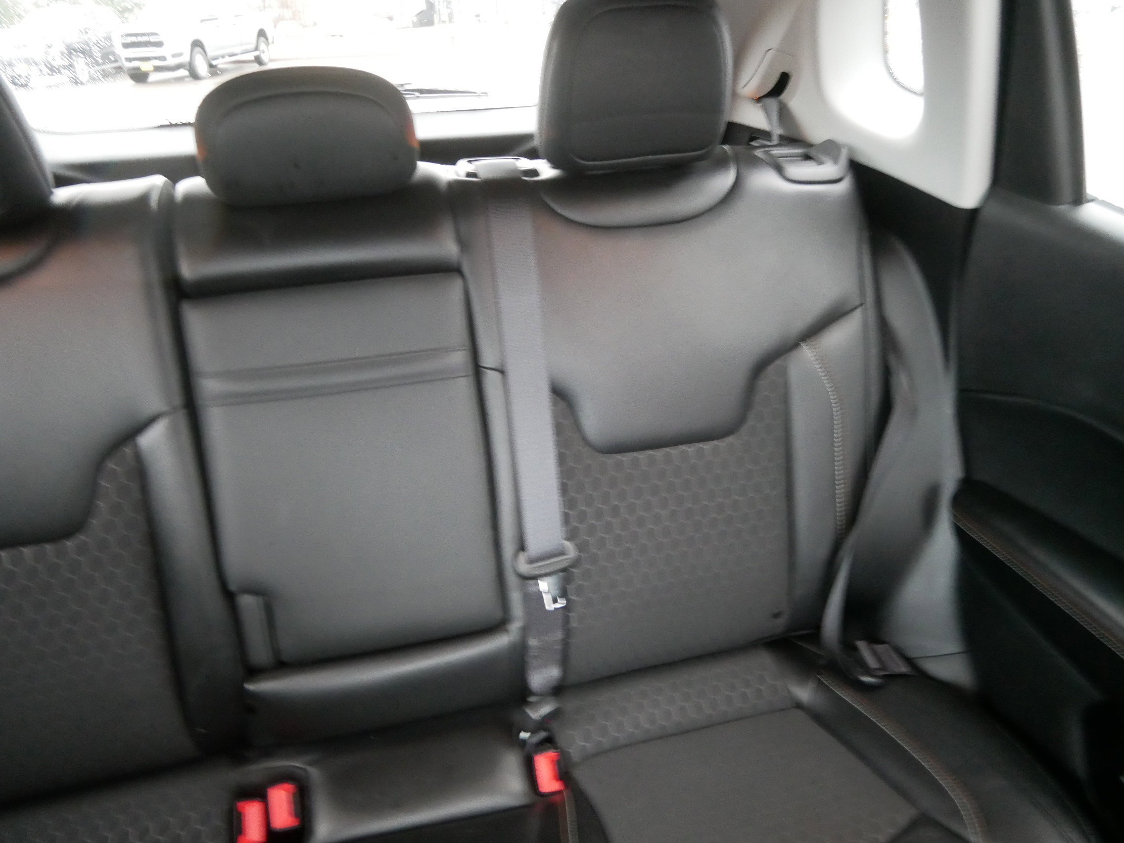 Used 2020 Jeep Compass Latitude w/ Cold Weather Group image 14