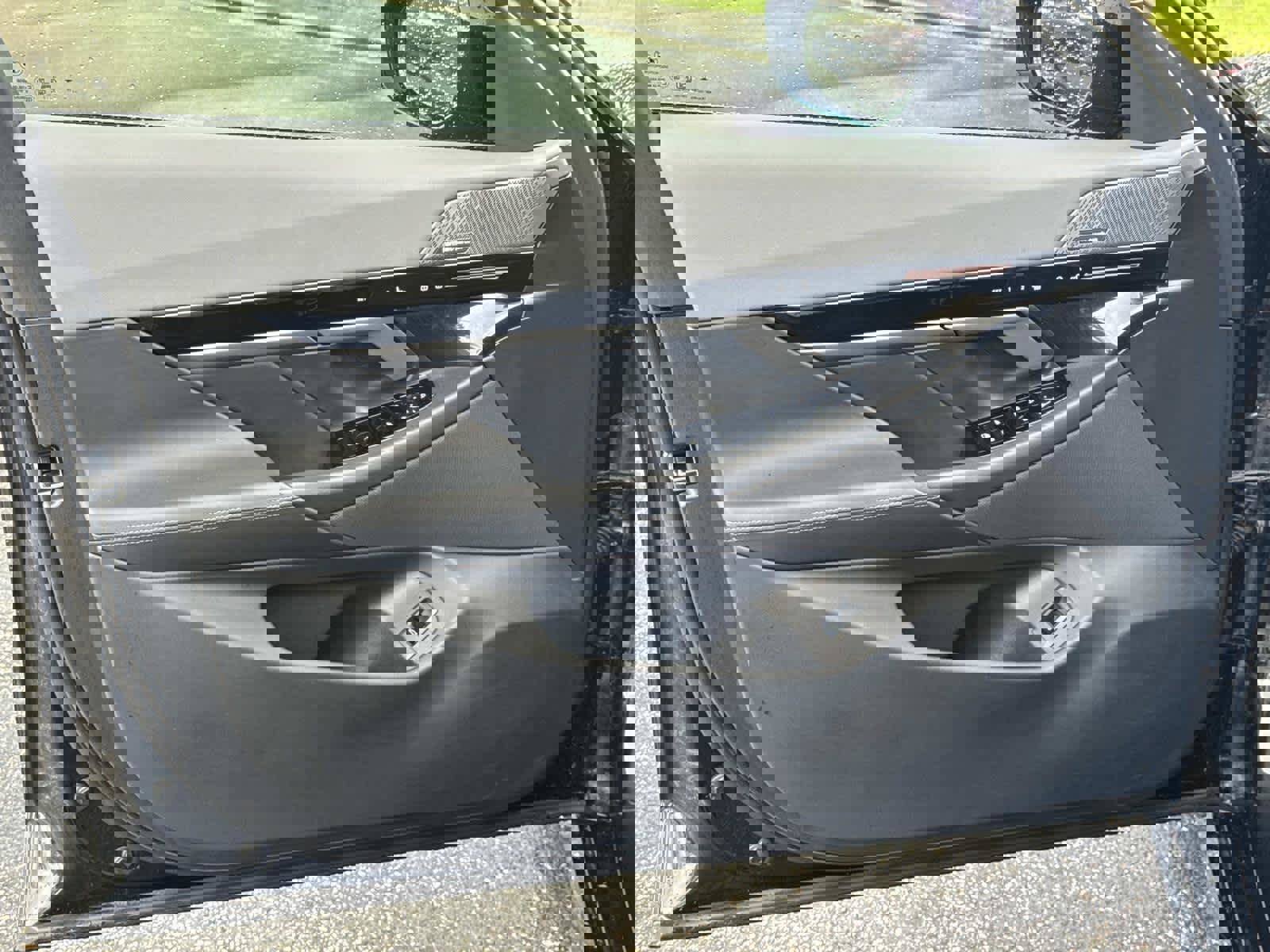 Certified 2026 BMW 530i xDrive w/ M Sport Package image 21