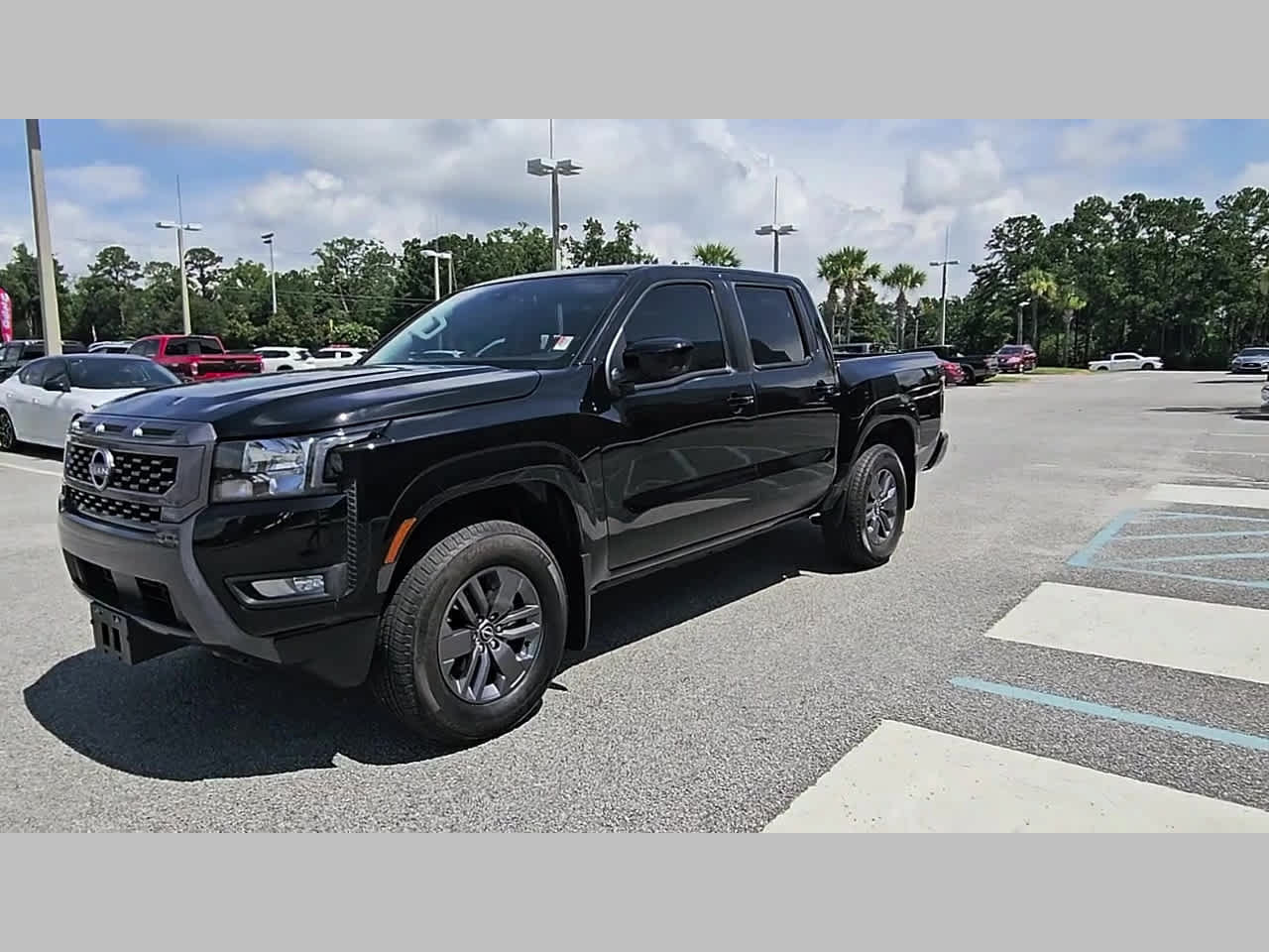 Used 2025 Nissan Frontier SV w/ SV Convenience Package AWD/4WD image 24