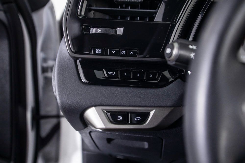 Used 2024 Lexus RX 350 image 34