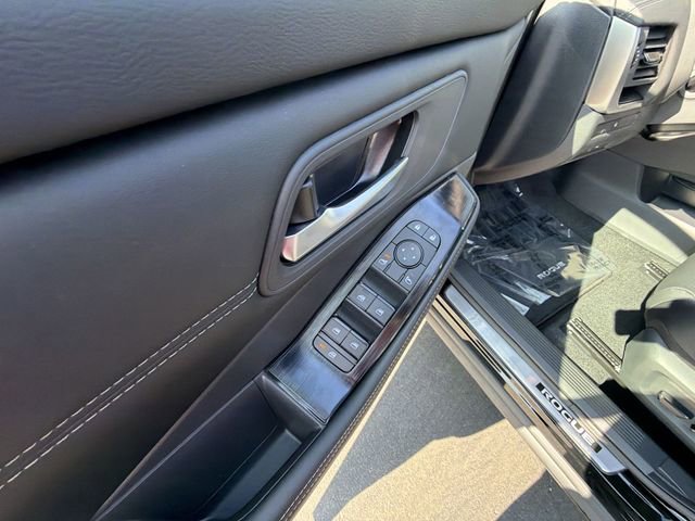 New 2026 Nissan Rogue SV image 13