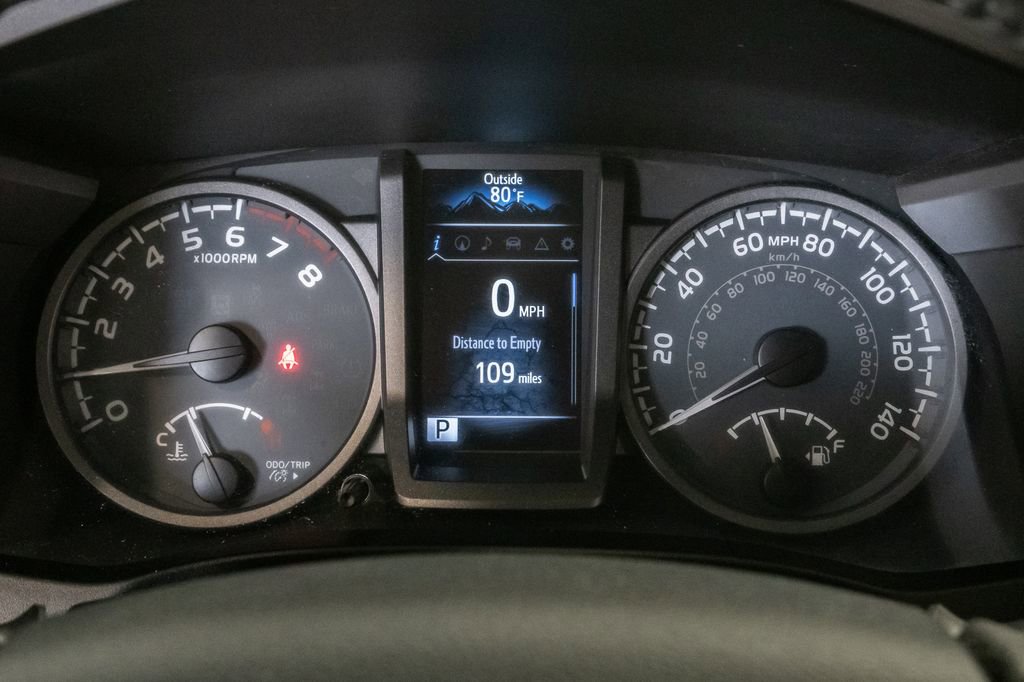 Used 2016 Toyota Tacoma TRD Off-Road w/ Towing Package AWD/4WD image 13