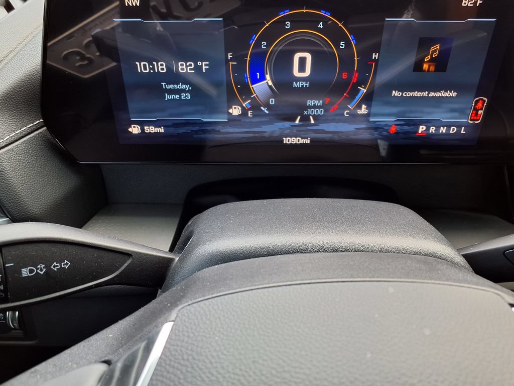 Used 2026 Chevrolet Traverse LT w/ LPO, Floor Liner Package FWD image 25