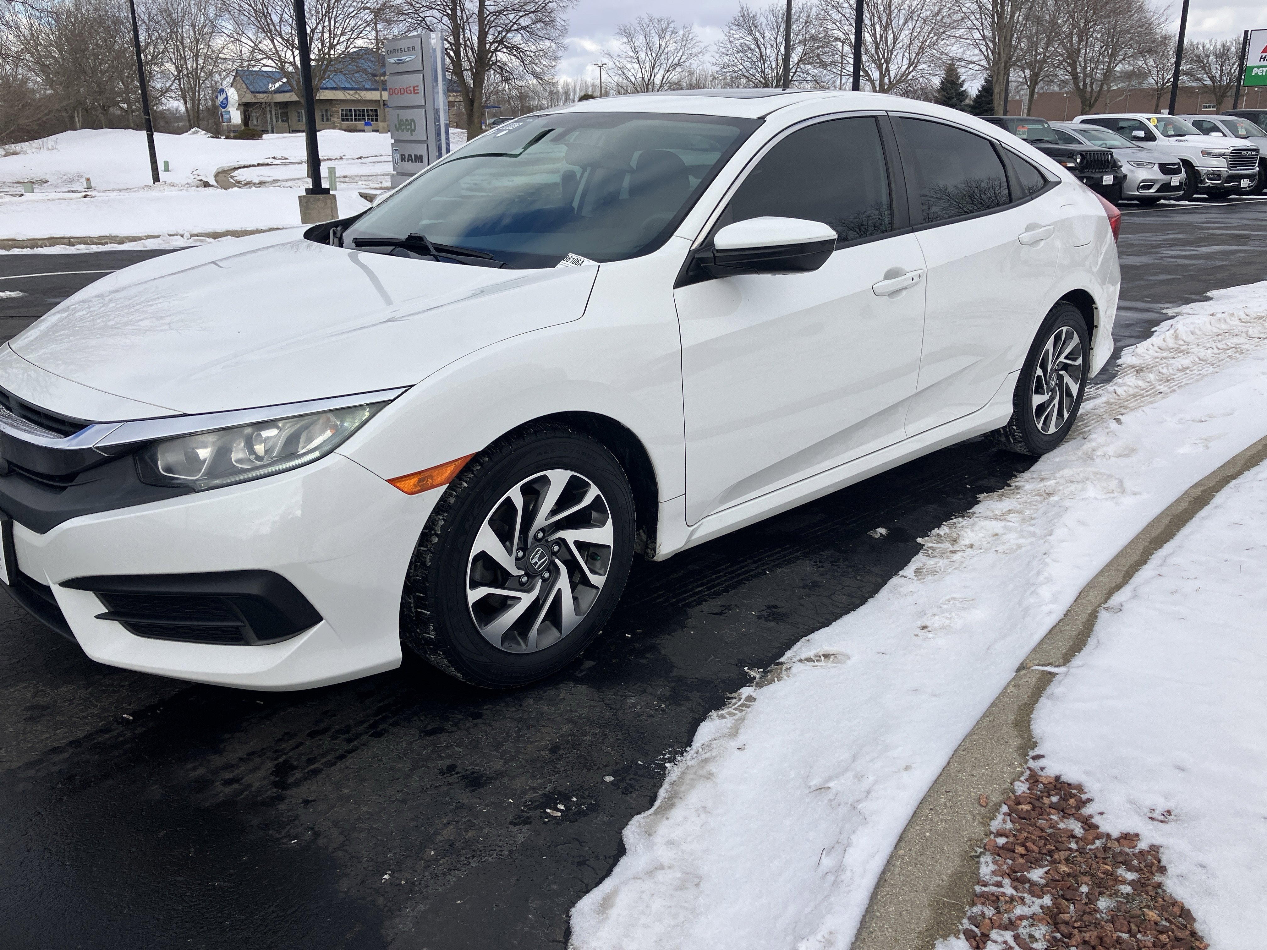 Used 2018 Honda Civic EX image 14