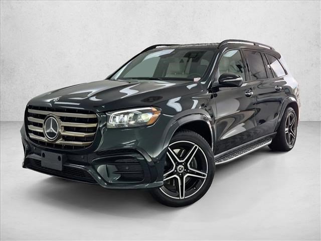 Used 2025 Mercedes-Benz GLS 450 4MATIC video 1