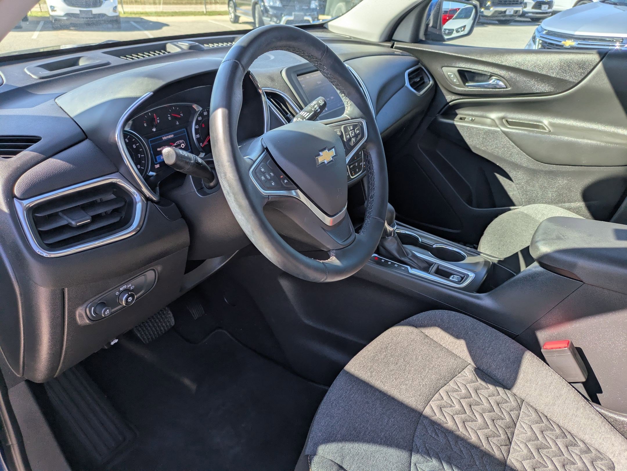 Certified 2023 Chevrolet Equinox LT image 9