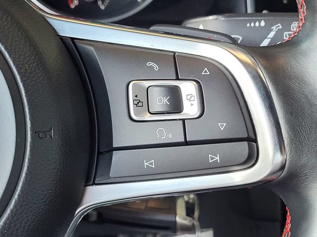 Used 2015 Volkswagen GTI S FWD image 25