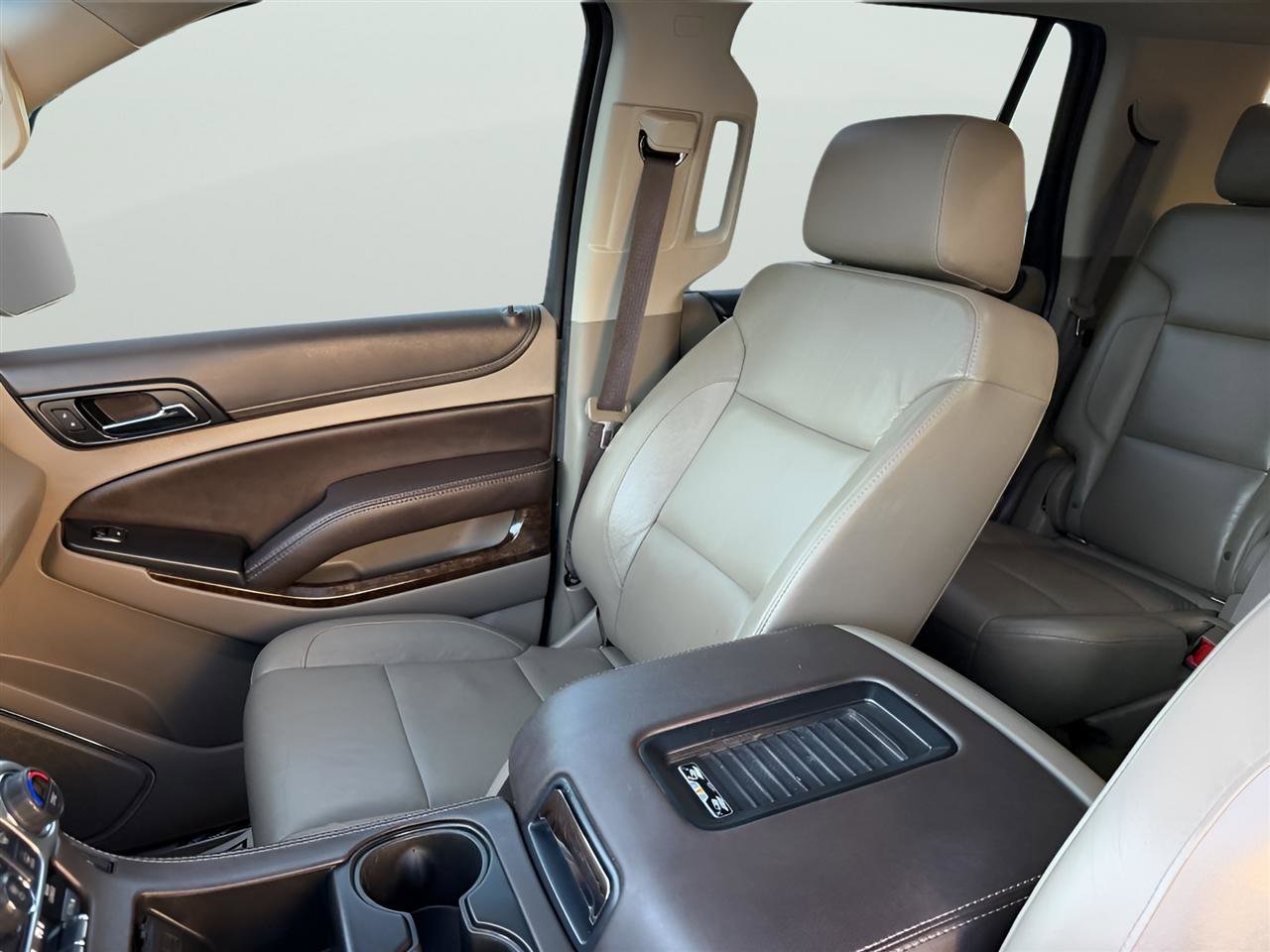 Used 2017 Chevrolet Tahoe LT AWD/4WD image 12