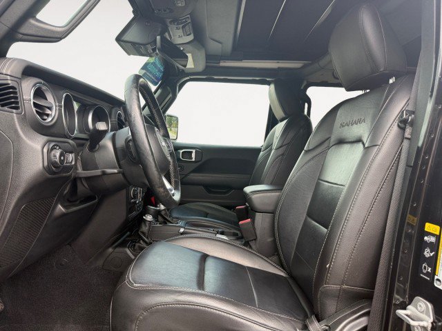 Used 2021 Jeep Wrangler Unlimited Sahara AWD/4WD image 4