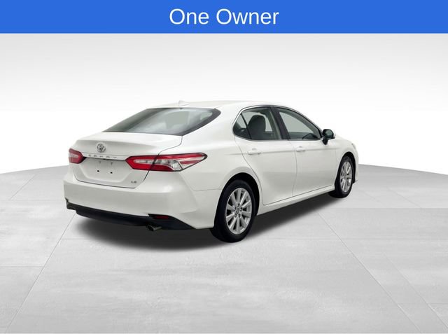 Used 2025 Toyota Camry LE image 4