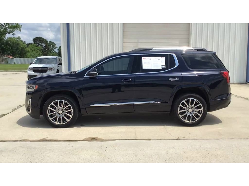 Used 2022 GMC Acadia Denali w/ Denali Ultimate Package FWD image 4