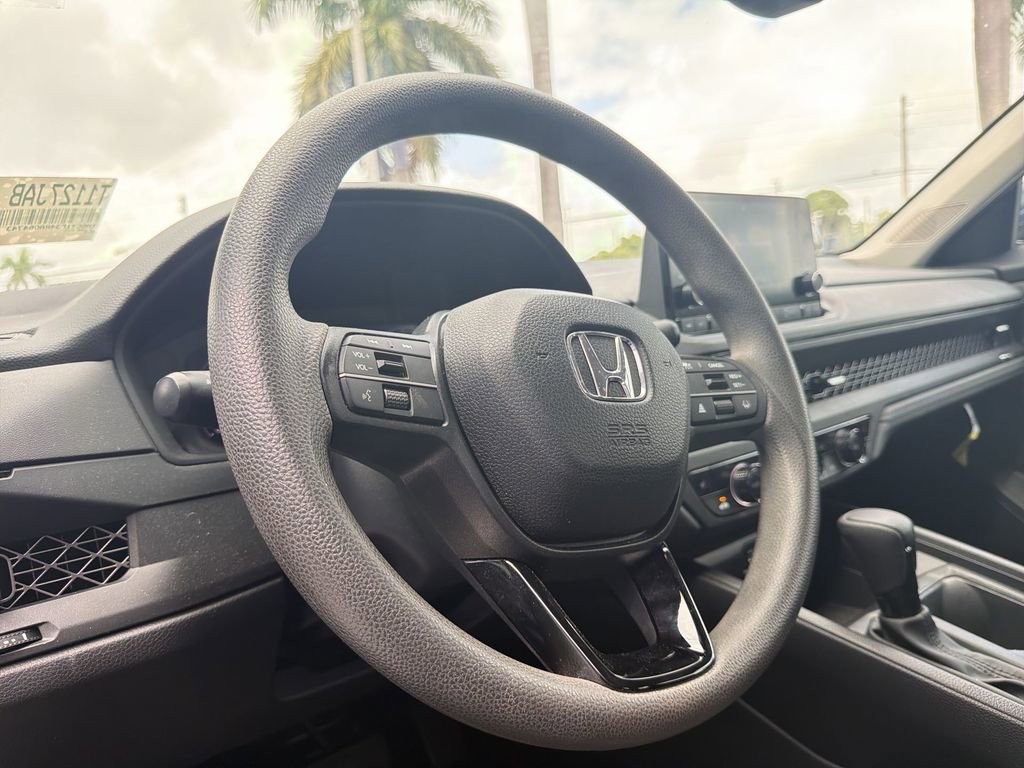 Certified 2024 Honda Accord EX image 22