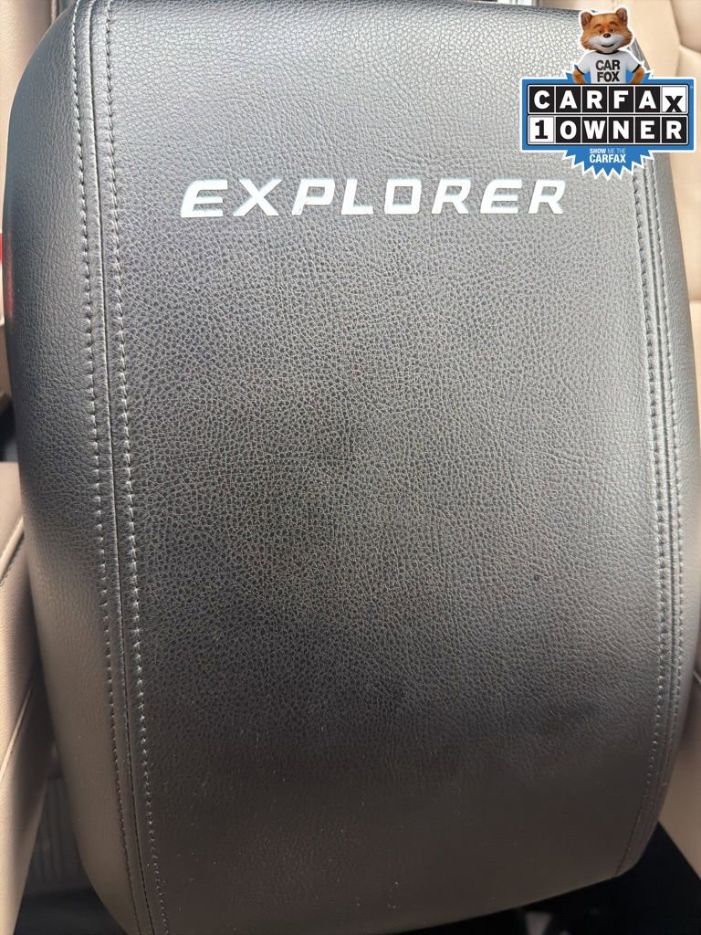 Used 2022 Ford Explorer XLT w/ Equipment Group 202A image 24