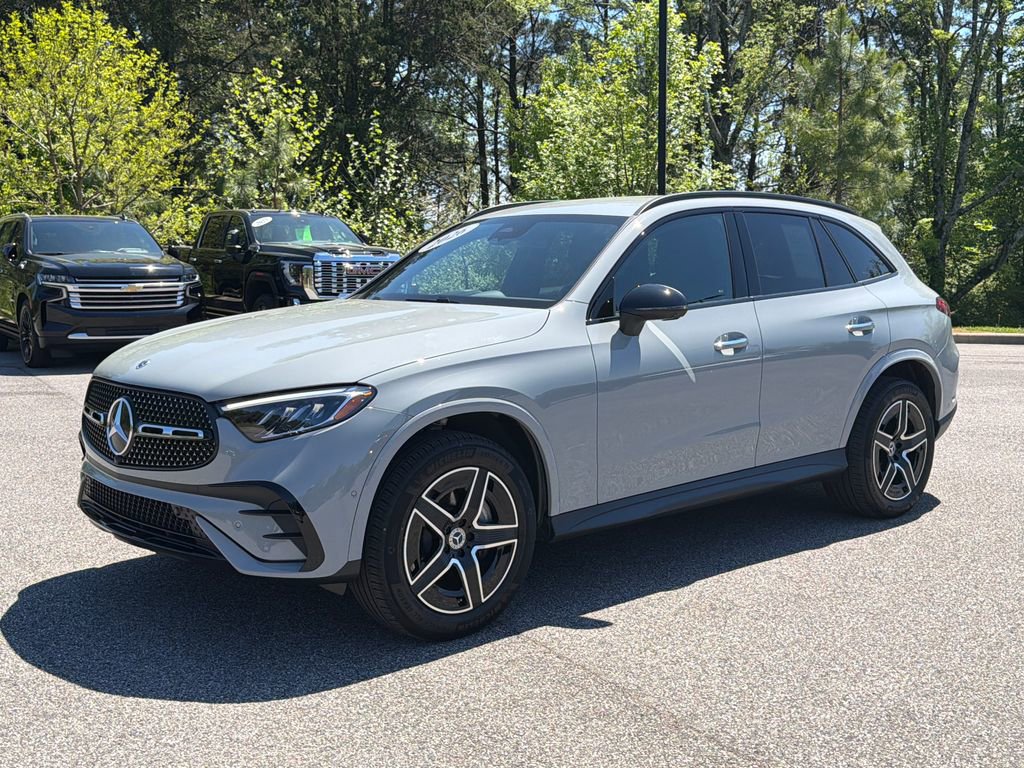 Used 2026 Mercedes-Benz GLC 300 image 5