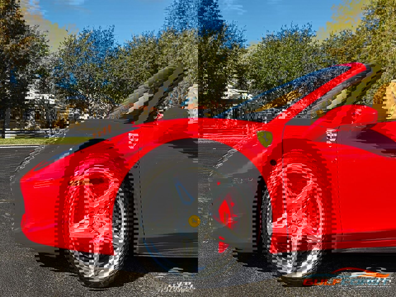 Used 2014 Ferrari 458 Spider image 39