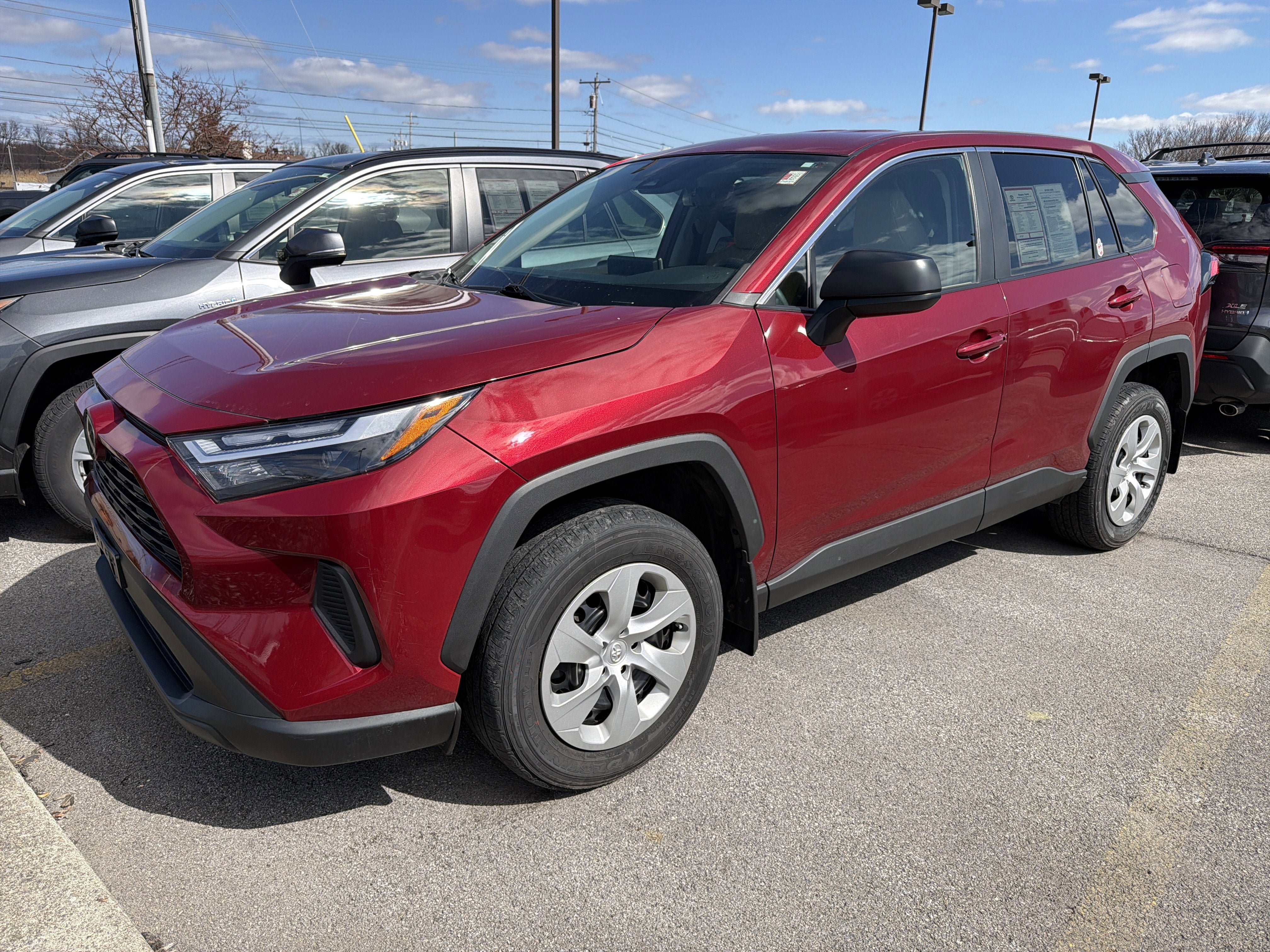 Used 2023 Toyota RAV4 LE image 3