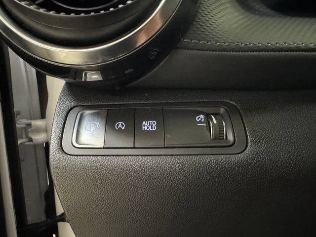Used 2025 Chevrolet Equinox LT FWD image 10