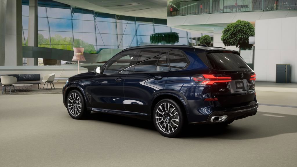 Used 2026 BMW X5 xDrive40i w/ M Sport Package image 27