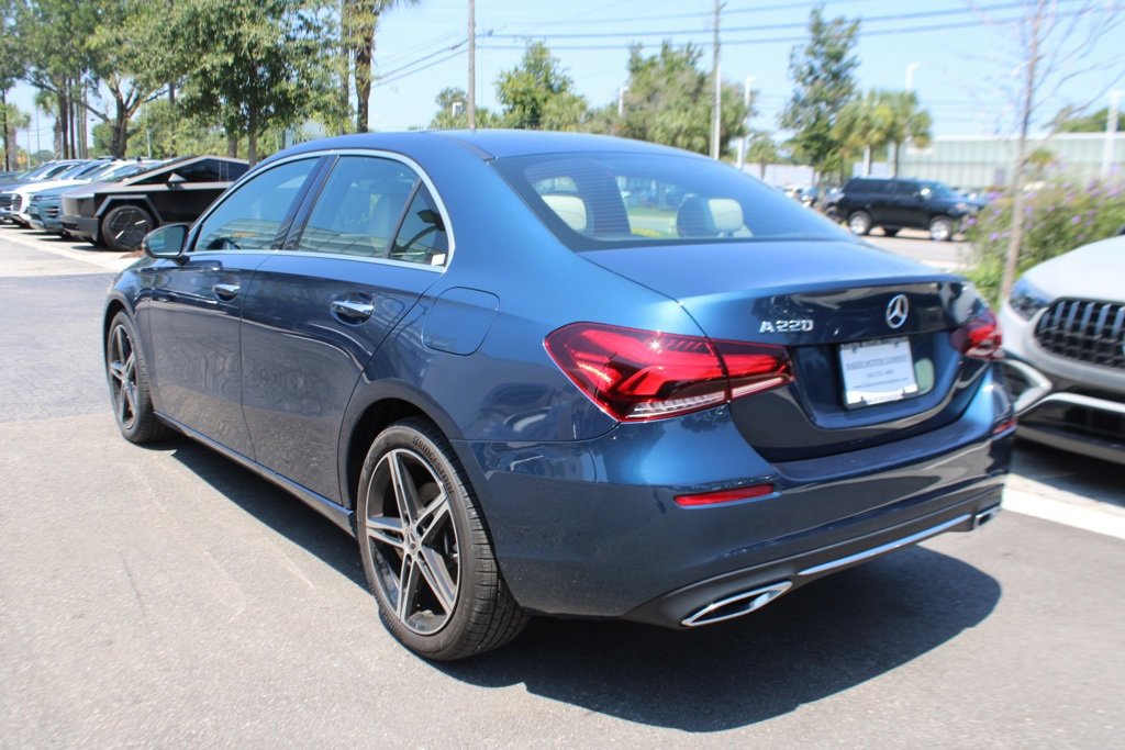 Certified 2022 Mercedes-Benz A 220 image 6