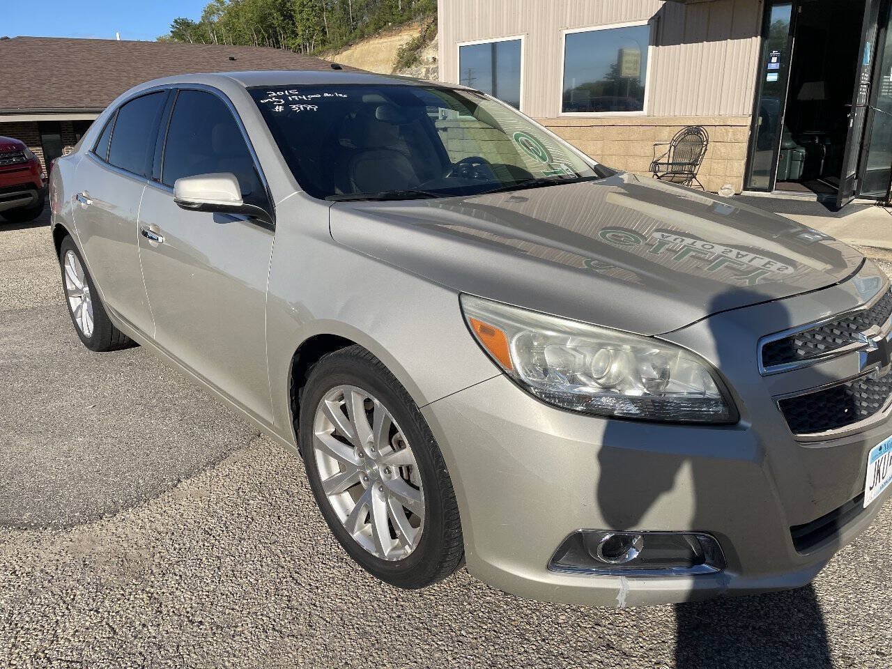Used 2015 Chevrolet Malibu LTZ FWD image 3