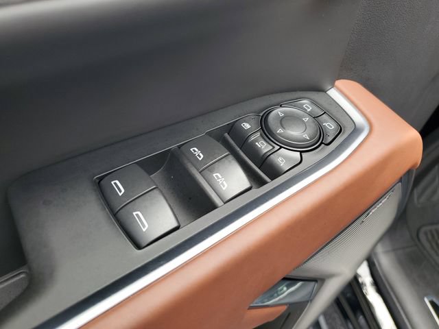 Used 2026 GMC Sierra 3500 Denali Ultimate AWD/4WD image 9
