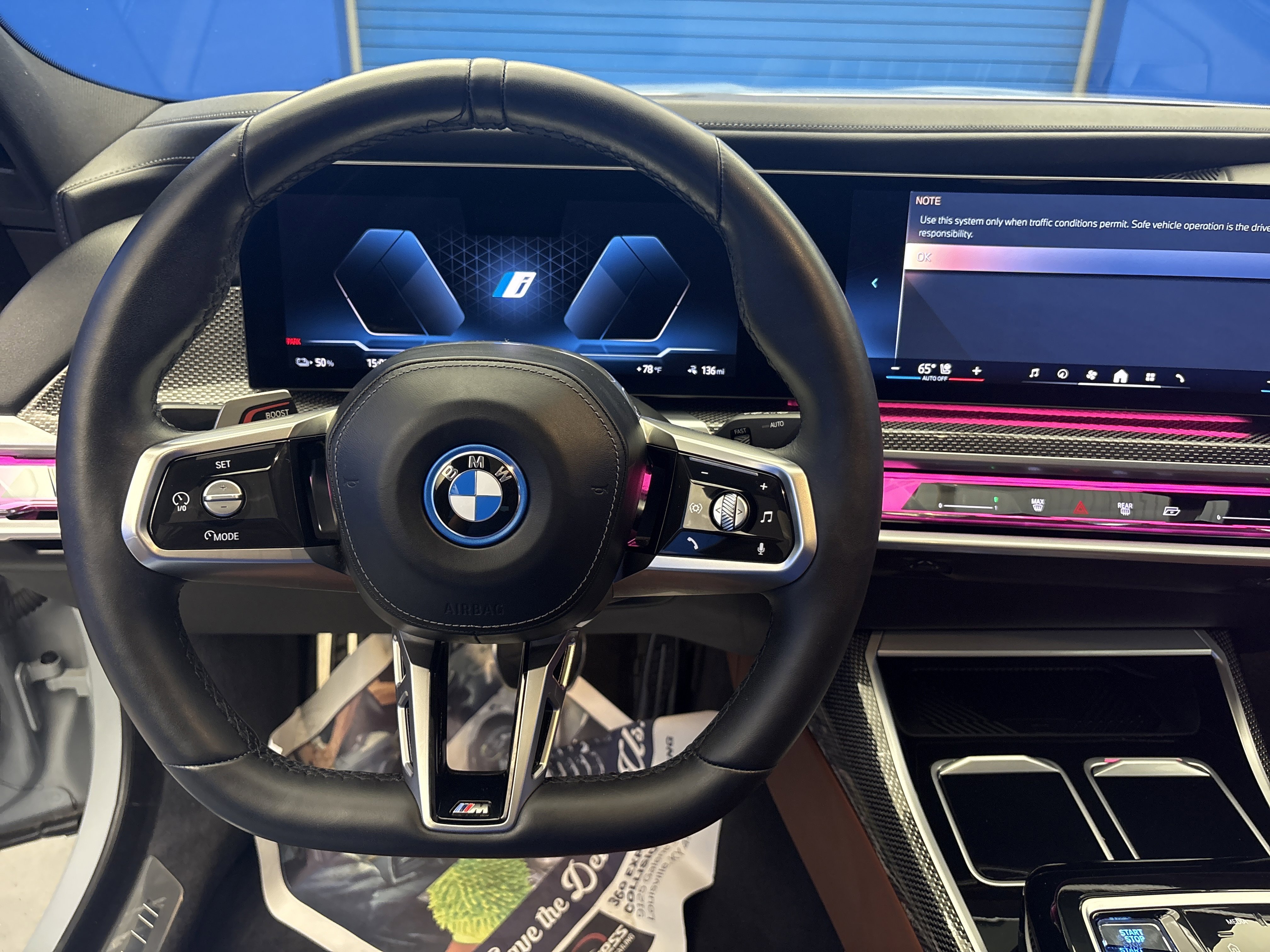 Used 2023 BMW i7 xDrive60 AWD/4WD image 14