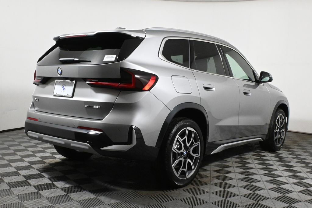 Used 2026 BMW X1 xDrive28i w/ Technology Package image 7