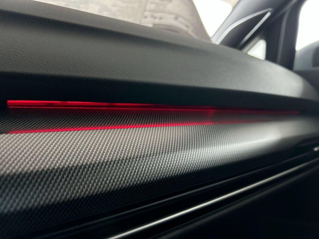 New 2026 Volkswagen GTI SE FWD image 25